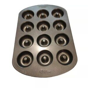 Wilton Mini Donut 12 Capacity Baking Pan,